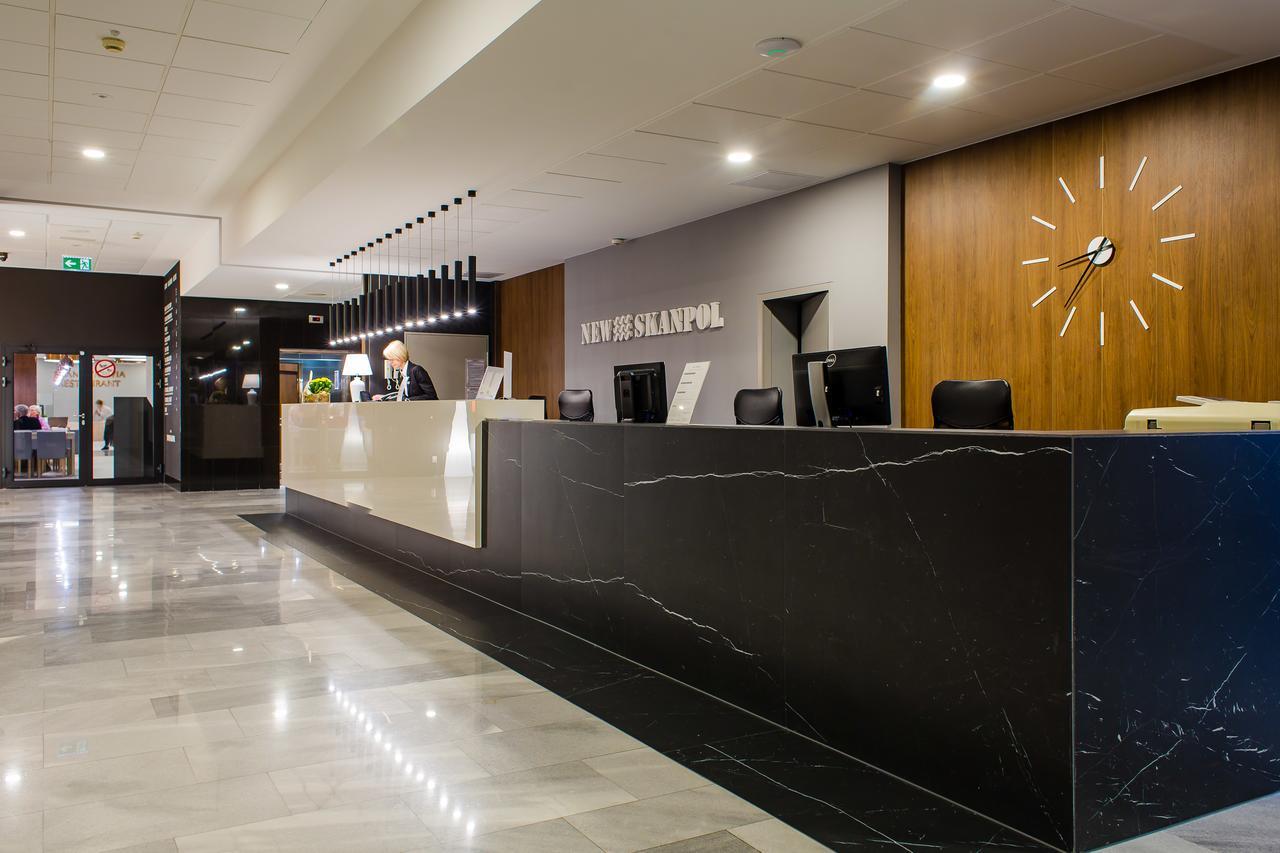 Hotel New Skanpol Kolobrzeg Exterior photo